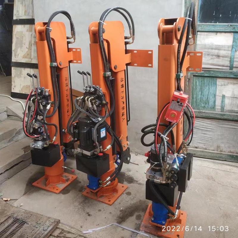 苗栗县重汽蓝牌随车吊 3.2吨 国六动力强 液压驱动 农用自卸起重机